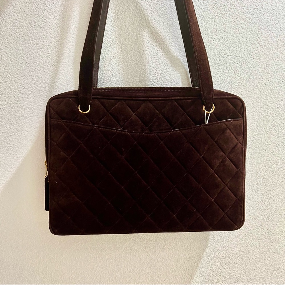 chanel rich chocolate suede zip medallion tote bag